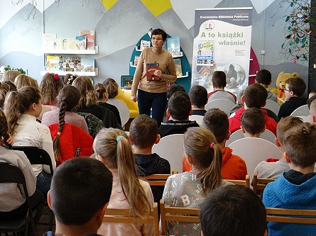 Ciekawie jest wymyślać świat… - spotkanie autorskie z Zuzanną Orlińską - zdjęcie w treści  nr 3