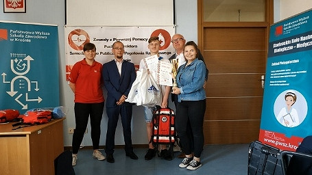 IX zawody o puchar Dyrektora Pogotowia Ratunkowego w Krośnie - zdjęcie w treści  nr 1