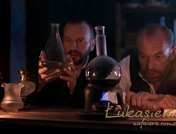 „Łukasiewicz nafciarz romantyk” - kadr z filmu