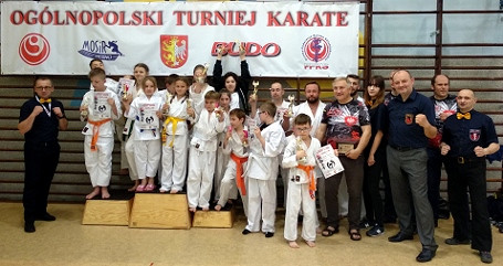 Na Dzień Dziecka zorganizowali Ogólnopolski Turniej Karate w Krośnie - zdjęcie w treści 