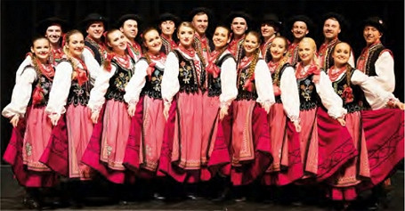 XVIII ŚWIATOWY FESTIWAL POLONIJNYCH ZESPOŁÓW FOLKLORYSTYCZNYCH - zdjęcie w treści  nr 2