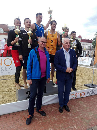 Turniej Plażowej Piłki Siatkowej o Puchar Prezydenta Miasta Krosna - zdjęcie w treści