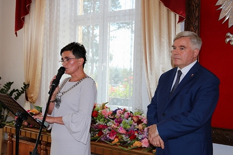 Złote Gody. 35 par z Krosna świętowało jubileusz 50 lat małżeństwa - zdjęcie w treści 