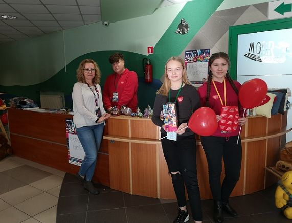 28. Finał Wielkiej Orkiestry Świątecznej Pomocy - Orkiestra grała w MOSiR Krosno