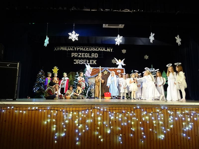 XIV Miedzyprzedszkolny Przegląd Jasełek - zdjęcie w treści  nr 1