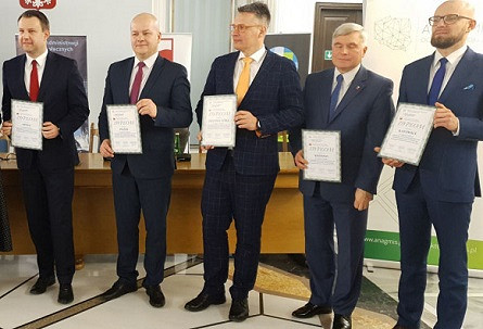 Krosno na pewnym 9. miejscu wśród 10 najlepszych miast w Polsce o najwyższym poziomie rozwoju - zdjęcie w treści 