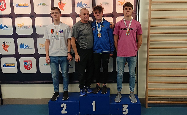 Udany występ krośnieńskich młodych sportowców - zdjęcie w treści  nr 1