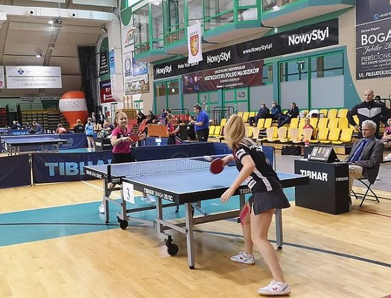W Krośnie odbyły się Mistrzostwa Polski młodziczek i młodzików w tenisie stołowym