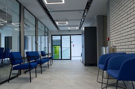 KROŚNIEŃSKI HOLDING KOMUNALNY MA NOWĄ SIEDZIBĘ - zdjęcie w treści nr 3