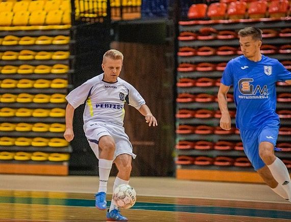 Rozegrywki Vivaldi Krosball Ligi Halowej - fot. Michał Rysz