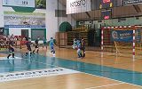 Mecz piłki nożnej halowej podczas Turnieju Finałowego Młodzieżowych Mistrzostw Podkarpacia w Futsalu