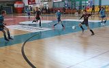 Mecz piłki nożnej halowej podczas Turnieju Finałowego Młodzieżowych Mistrzostw Podkarpacia w Futsalu