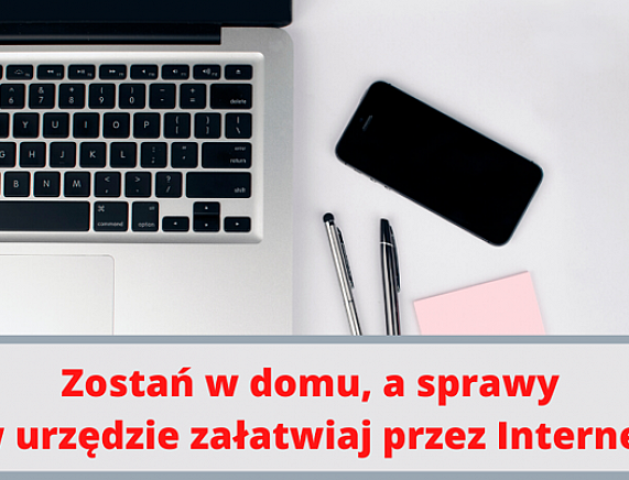 Grafika - laptop na biurku