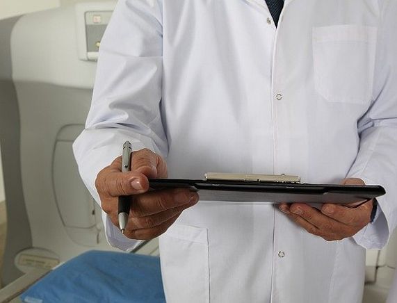 Lekarz - źródło: pixabay