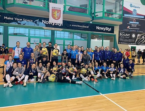 Siatkarki PWSZ Krosno Akademickimi vice-Mistrzyniami województwa podkarpacakiego