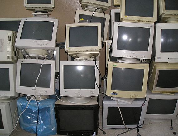 Zużyty sprzęt komputerowy