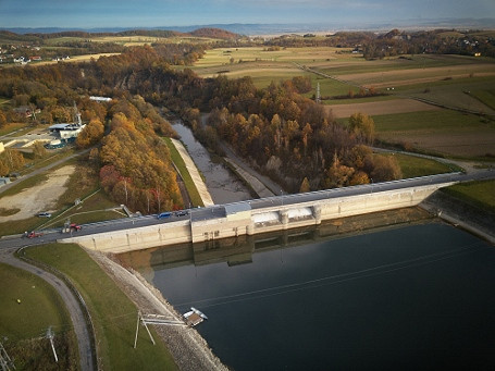 ZAOPATRZENIE W WODĘ W CZASIE PANDEMII - zdjęcie w treści