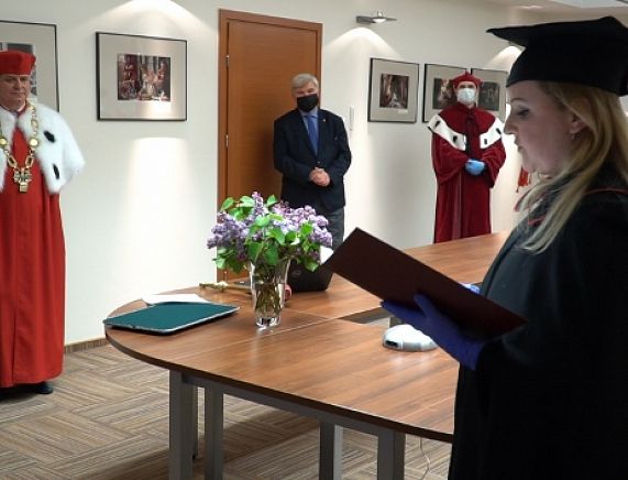 Dyplomatorium w Karpackiej Państwowej Uczelni w Krośnie