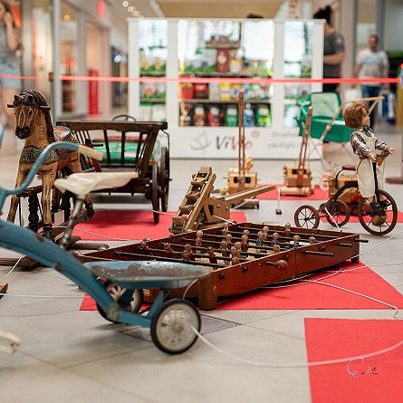 Wystawa zabytkowych zabawek w VIVO! Krosno - zdjęcie w treści 