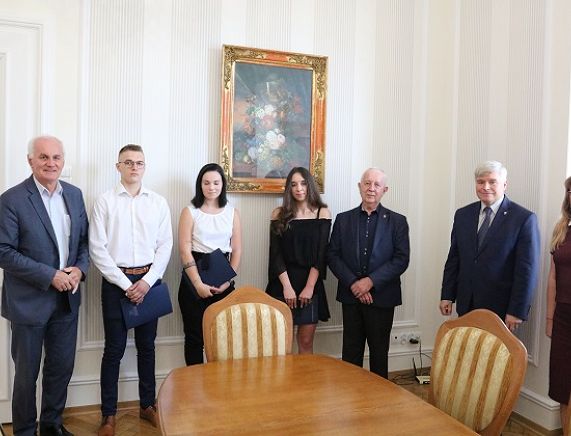 Spotkanie z uczniami "Naftówki"