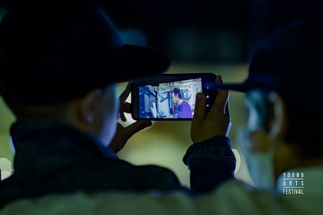 Koncerty na żywo i transmisje online - zakończyła się 5. edycja Young Arts Festival w Krośnie - zdjęcie w treści nr 1