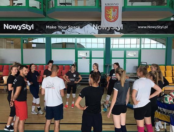 Żeńska drużyna Karpat Krosno rozpoczęła przygotowania