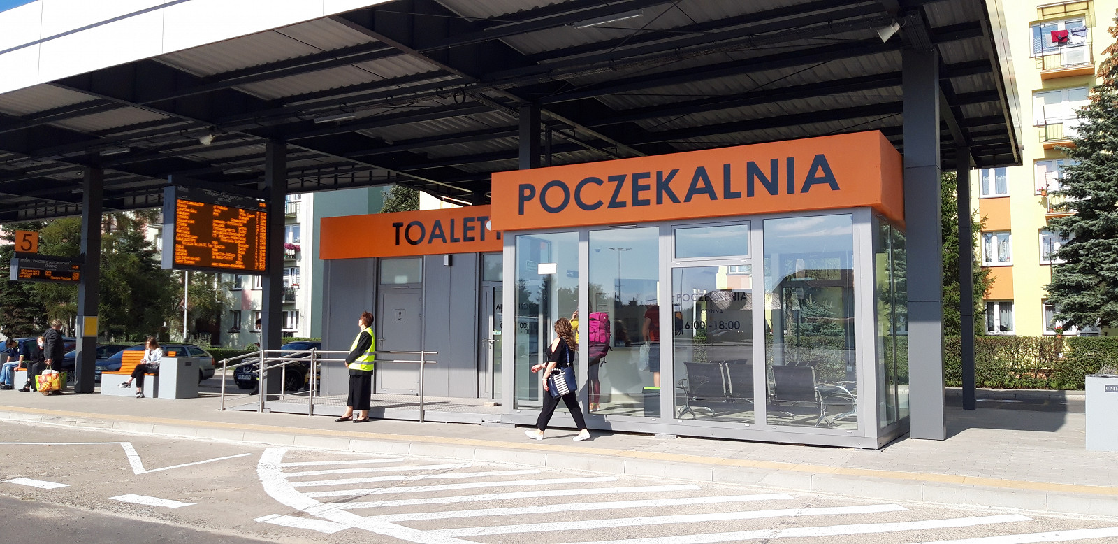 Modernizacja Dworca Autobusowego - prace dobiegły końca, dworzec już działa - zdjęcie w treści nr 1