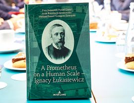 Pierwsze spotkanie członków Komitetu Honorowego i Organizacyjnego obchodów Roku Łukasiewicza