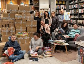 Przekazanie książek dla OREW