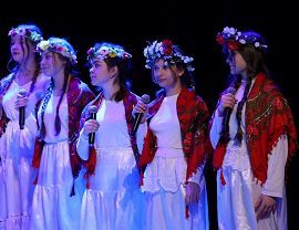 Widowisko "Anieli w niebie śpiewają"