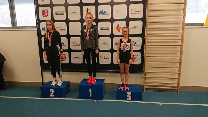 Sukcesy zawodniczek KKB Mosir - zdjęcie w treści