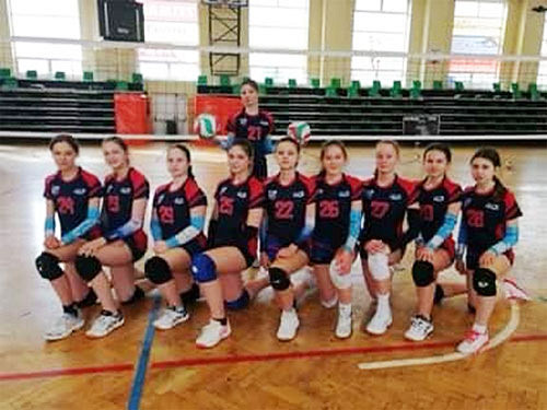Siatkówka. Turniejowy weekend młodych Karpatek - zdjęcie w treści