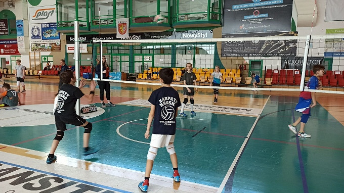 II ELIMINACYJNY WOJEWÓDZKI TURNIEJ KINDER JOY OF MOVING - zdjęcie w treści