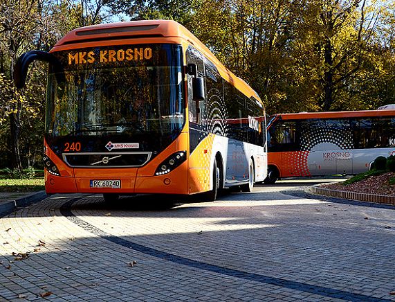 Autobus komunikacji miejskiej