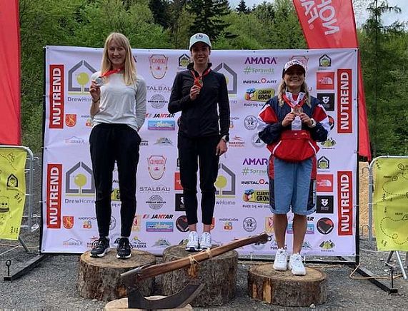 Katarzyna Solińska na drugim stopniu podium