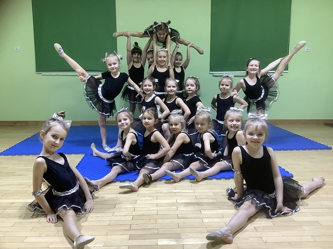 XX KROŚNIEŃSKIE DNI TAŃCA - zdjęcie w treści nr 11