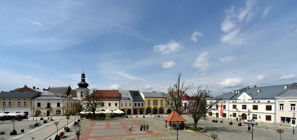 Krośnieński rynek fot. Z. Żyburtowicz (6) (1024x482).jpg [253.99 KB]