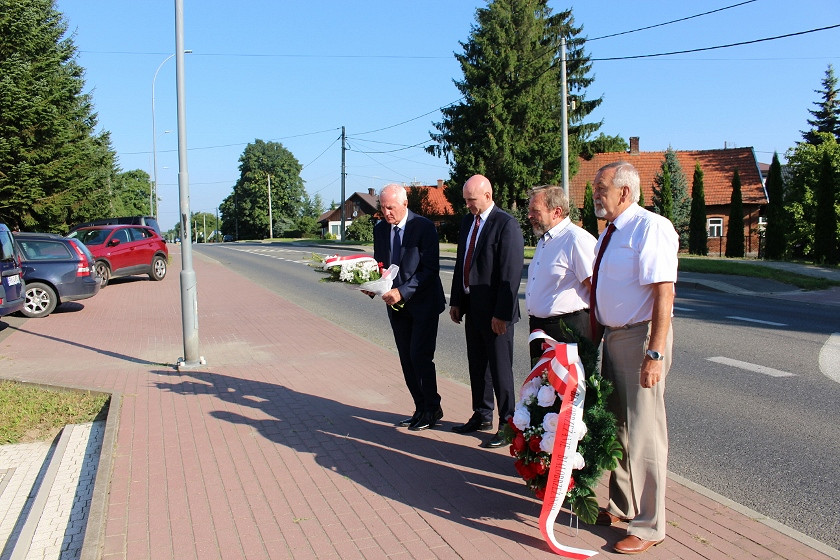 Święto Wojska Polskiego (11) (840x560).jpg [325.40 KB]