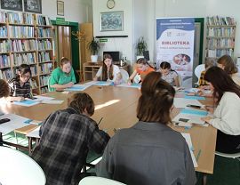 Warsztaty artystyczne Krosnem inspirowane - uczestnicy