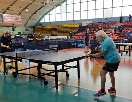 Uczestnicy zawodów tenisowych