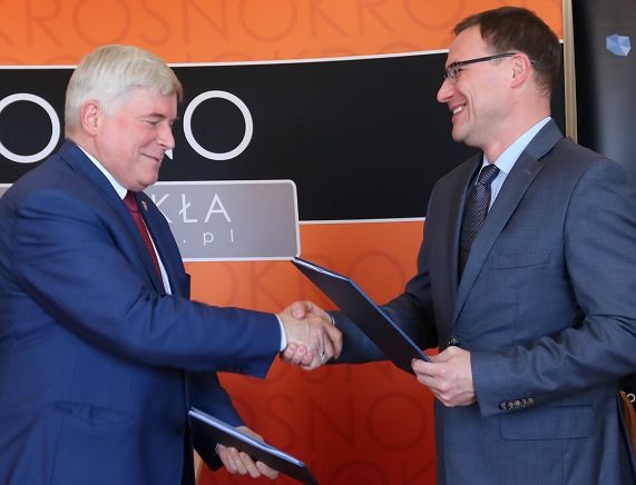 Podpisanie umowy na budowę łącznika drogowego Krosna do S19