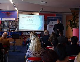 Konferencja w bibliotece