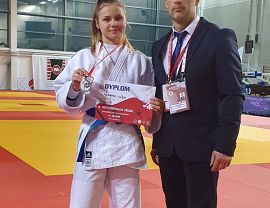 Magdalena Wałęga z trenerem Pwłem Jurysiem