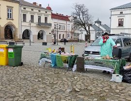 Happening antysmogowy na krośnieńskim runku