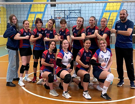 Krośnieńskie siatkarki - drużyna Juniorek.png