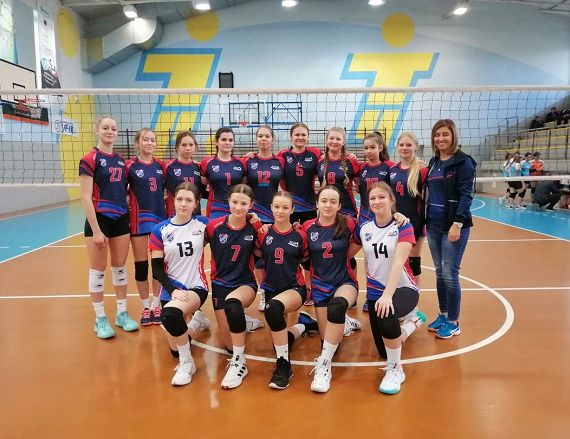 Krośnieńskie siatkarki - drużyna Młodziczek