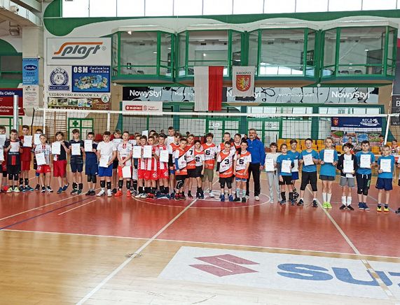 Turniej Kinder Joy of moving - dobry występ zawodników Karpat MOSiR Krosno