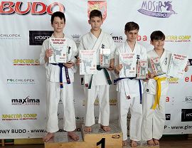 w Krośnie rozegrano Ogólnopolski Turniej Karate Kyokushin GLASS CUP