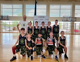 Turniej Koszykówki JUNIOR BASKET Krosno U-12 - drużyna z Krosna