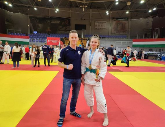 Magdalena Wałęga z trenerem